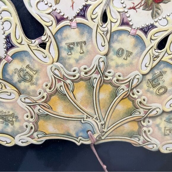 Ruby Lane Vintage Gift of Love - Picture 3 of 3